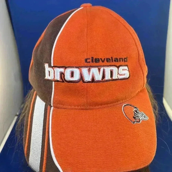 NFL Cleveland Browns Adjustable Cap - Iconic Team Hat - Picture 2 of 7